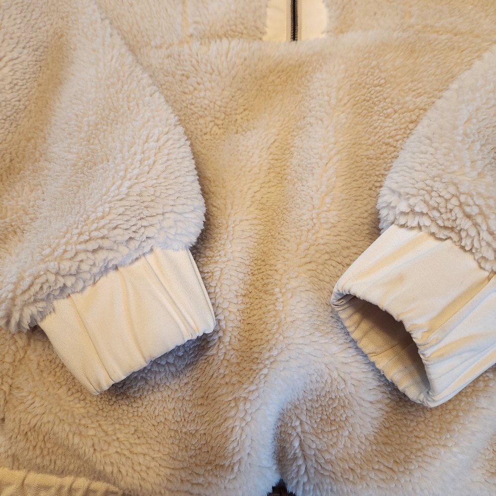 Varley Shearling Half Zip Pull Over - image 6